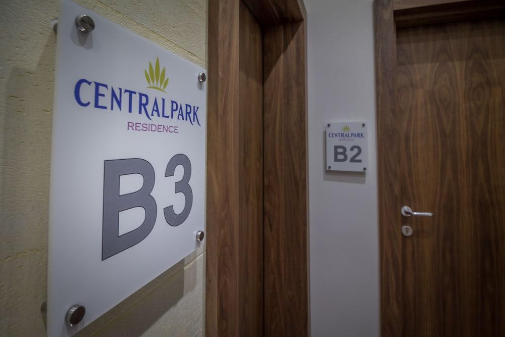 Central Park Residence Belgrado Buitenkant foto