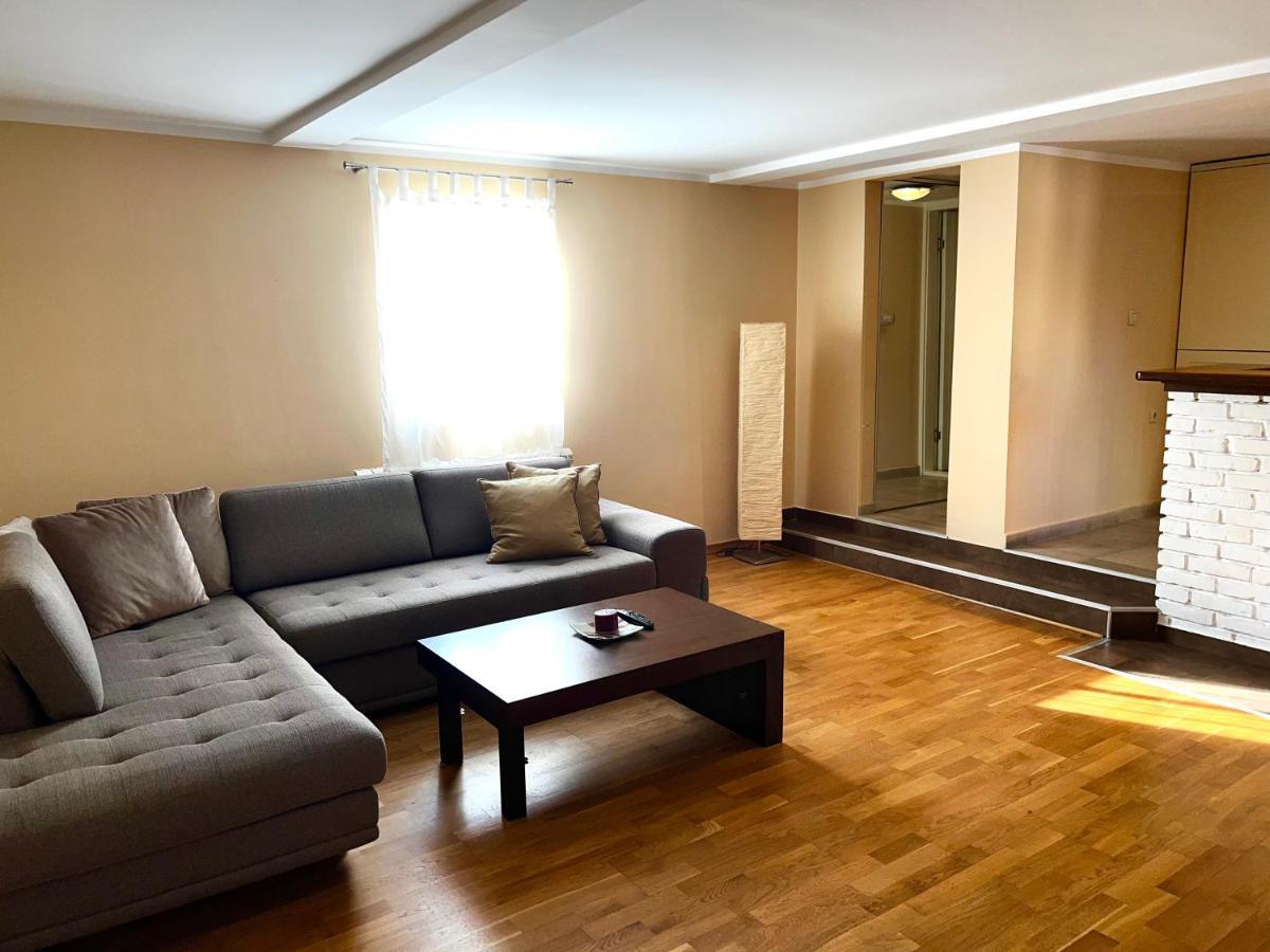 Central Park Residence Belgrado Buitenkant foto